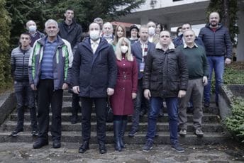 DPS Plužine: Izabran novi saziv Opštinskog odbora, neophodna lokalna vlast koja će valorizovati potencijale i razvijati našu opštinu DPS Plužine: Izabran novi saziv Opštinskog odbora, neophodna lokalna vlast koja će valorizovati potencijale i razvijati našu opštinu