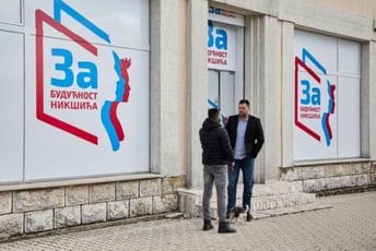 Vučić uložio stotine hiljada eura, logistiku i upregao medije za pobjedu DF-a u Nikšiću Vučić uložio stotine hiljada eura, logistiku i upregao medije za pobjedu DF-a u Nikšiću