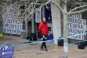 Završena višesatna drama u Baru: Begzić se mirno predao policiji Završena višesatna drama u Baru: Begzić se mirno predao policiji