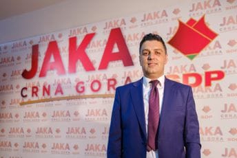 Resulbegović: Predlažemo da se budžetom predvidi izgradnja i jedne sportske dvorane u Ulcinju Resulbegović: Predlažemo da se budžetom predvidi izgradnja i jedne sportske dvorane u Ulcinju