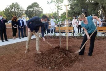 Vuković: Drvo za svaki novi život