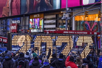 Njujork se vraća tradicionalnom dočeku Nove godine, uz restrikcije Njujork se vraća tradicionalnom dočeku Nove godine, uz restrikcije