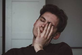 Previše ste popili prošlu noć? Ovo su najbolja rješenja za mamurluk Previše ste popili prošlu noć? Ovo su najbolja rješenja za mamurluk