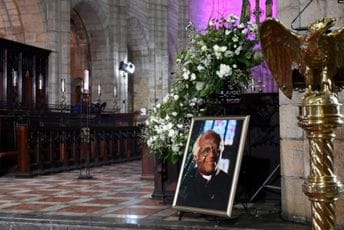 Južna Afrika se oprostila od Dezmonda Tutua Južna Afrika se oprostila od Dezmonda Tutua