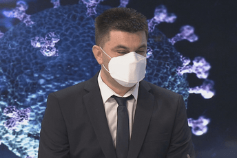 Galić: Sagledavamo smanjenje izolacije na sedam dana, Popović-Samardžić smijenjena zbog događaja u Budvi Galić: Sagledavamo smanjenje izolacije na sedam dana, Popović-Samardžić smijenjena zbog događaja u Budvi