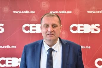 Direktor CEDIS-a: Amfilohije jedan od najvećih duhovnika 21. vijeka Direktor CEDIS-a: Amfilohije jedan od najvećih duhovnika 21. vijeka