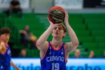 Nastavljena prepucavanja na relaciji Mornar - Cibona Nastavljena prepucavanja na relaciji Mornar - Cibona