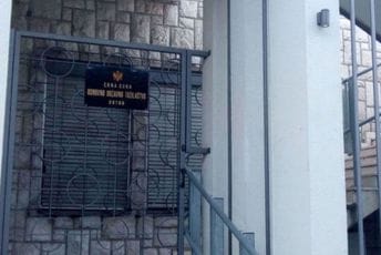 Formiran predmet povodom navoda da je ljekar radio umjesto da bude u izolaciji Formiran predmet povodom navoda da je ljekar radio umjesto da bude u izolaciji