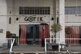 Periš nestao nakon svađe sa konobarima i grupom ljudi iz Zadra? Njegov otac poručuje: Strahujem da nije živ Periš nestao nakon svađe sa konobarima i grupom ljudi iz Zadra? Njegov otac poručuje: Strahujem da nije živ