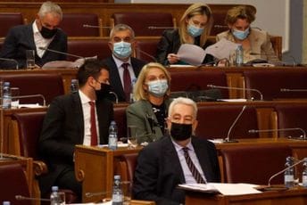 Vujović: Krivokapić prkosi i ruga se većini u parlamentu Vujović: Krivokapić prkosi i ruga se većini u parlamentu