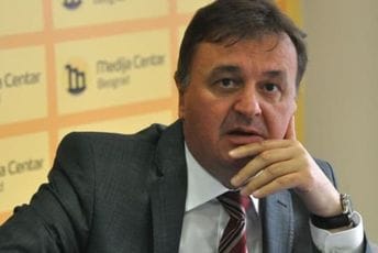 Aleksić: Strahujem da u Crnoj Gori ima više od 20.000 lažnih diploma
