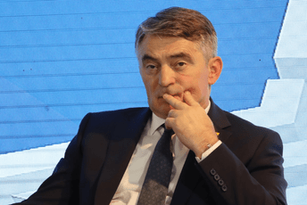 Komšić: Dodikova je vlast, uz podršku Srbije i Rusije, odlučila da žrtvuje mir Komšić: Dodikova je vlast, uz podršku Srbije i Rusije, odlučila da žrtvuje mir