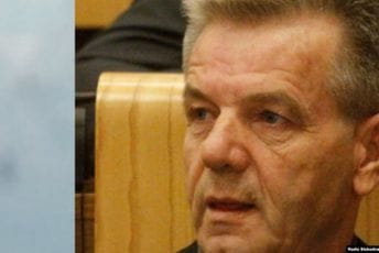 Mirsad Kukić se povlači sa čela stranke nakon američkih sankcija Mirsad Kukić se povlači sa čela stranke nakon američkih sankcija