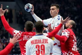 Srbija izgubila od Hrvatske Srbija izgubila od Hrvatske