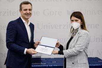 Vuković - Stamatović dobitnica Priznanja za poseban doprinos UCG Vuković - Stamatović dobitnica Priznanja za poseban doprinos UCG