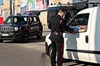 Gradonačelnik Mesine štrajkom glađu protiv korona mjera Gradonačelnik Mesine štrajkom glađu protiv korona mjera