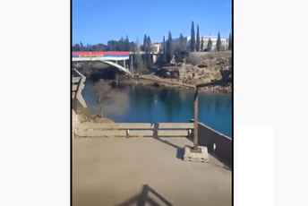 (VIDEO) Umjesto vjerskih poruka, Moračom odjekivalo ''Kosovo je srce Srbije'' (VIDEO) Umjesto vjerskih poruka, Moračom odjekivalo ''Kosovo je srce Srbije''