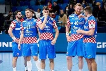 Hrvati u problemu: Saznaće rezultate PCR testova svega pola sata prije današnje utakmice Hrvati u problemu: Saznaće rezultate PCR testova svega pola sata prije današnje utakmice