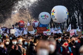 Francuska: Protesti zbog nedovoljne pomoći školama u borbi protiv pandemije Francuska: Protesti zbog nedovoljne pomoći školama u borbi protiv pandemije