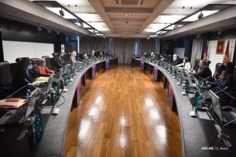 Vlada podnijela zahtjev za skraćenje mandata Skupštini Vlada podnijela zahtjev za skraćenje mandata Skupštini