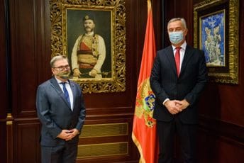 Đukanović: U narednih mjesec dana vidjećemo šta će se i u kom pravcu dešavati Đukanović: U narednih mjesec dana vidjećemo šta će se i u kom pravcu dešavati