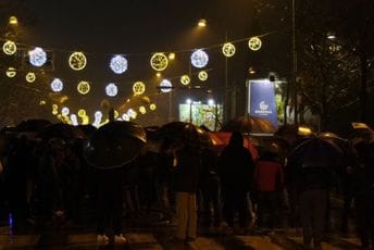 Protest ispred Vlade: Sada je jasno da je URA sve vrijeme bila "trojanski konj" Ilustracija (sa sinoćnjih protesta)
