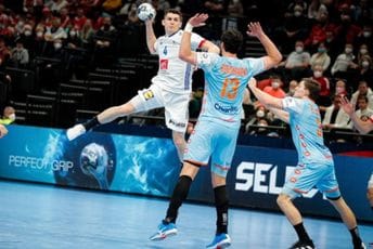 Završeno prvo kolo: Crna Gora je sada na diobi trećeg i četvrtog mjesta Završeno prvo kolo: Crna Gora je sada na diobi trećeg i četvrtog mjesta