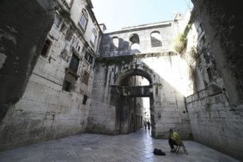 Split: Gorjela Dioklecijanova palata Split: Gorjela Dioklecijanova palata