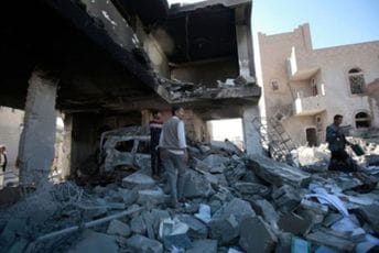 Vazdušni napad u Jemenu: Više od 60 mrtvih, među njima i djeca Vazdušni napad u Jemenu: Više od 60 mrtvih, među njima i djeca