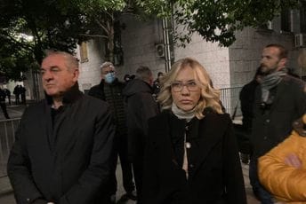Putuj, milosrdnice, ne misli na manastire