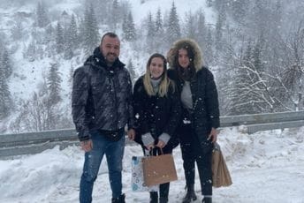 Savjet mladih DPS Andrijevica: Poklanjanjem školskog pribora djeci obilježili smo Međunarodni dan obrazovanja Savjet mladih DPS Andrijevica: Poklanjanjem školskog pribora djeci obilježili smo Međunarodni dan obrazovanja