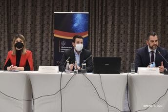 Milatović: Za dostojanstven život i rad, inkluzivni ekonomski model i konkurentniju ekonomiju Milatović: Za dostojanstven život i rad, inkluzivni ekonomski model i konkurentniju ekonomiju