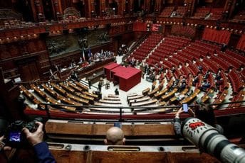 U parlamentu krenuo proces izbora novog predsjednika Italije U parlamentu krenuo proces izbora novog predsjednika Italije