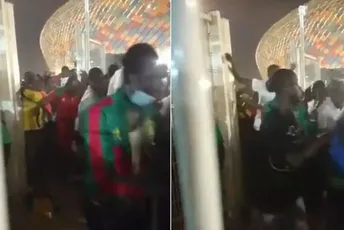Haotične scene na Kupu nacija, najmanje sedmoro poginulih ispred stadiona (VIDEO) Haotične scene na Kupu nacija, najmanje sedmoro poginulih ispred stadiona (VIDEO)