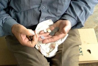 Euromost: Više od 20.000 penzionera na sjeveru Crne Gore trenutno se nalazi na ivici gladi Euromost: Više od 20.000 penzionera na sjeveru Crne Gore trenutno se nalazi na ivici gladi