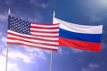 Američke sankcije bi mogle koštati Rusiju 50 milijardi dolara Američke sankcije bi mogle koštati Rusiju 50 milijardi dolara