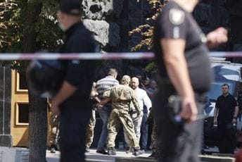 Najmanje pet poginulih u pucnjavi u Ukrajini Najmanje pet poginulih u pucnjavi u Ukrajini