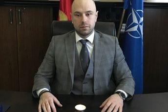 Radulović: Zadovoljstvo mi je što sam bio uz Abazovića Radulović: Zadovoljstvo mi je što sam bio uz Abazovića