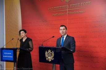 Bečić: Da više nikada ne dozvolimo da zli duh podjela ponovo prevagne i trajno zarobi našu budućnost Bečić: Da više nikada ne dozvolimo da zli duh podjela ponovo prevagne i trajno zarobi našu budućnost