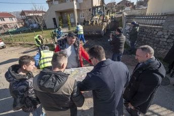 Nakon izgradnje vodovodne mreže asfaltiranje ulica na Kakarickoj gori Nakon izgradnje vodovodne mreže asfaltiranje ulica na Kakarickoj gori