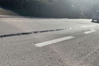 Na magistrali kod Sutomora pojavile se pukotine Na magistrali kod Sutomora pojavile se pukotine