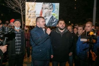 Koprivica želi da preuzme proteste od ,,Miholjskog zbora“ i pravoslavnih bratstava Koprivica želi da preuzme proteste od ,,Miholjskog zbora“ i pravoslavnih bratstava