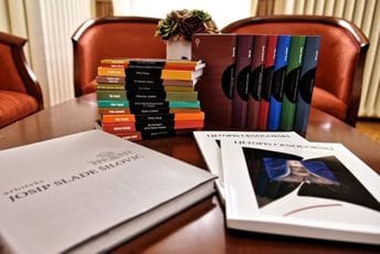 NBCG: Vrijedna donacija Nacionalne zajednice Crnogoraca Hrvatske NBCG: Vrijedna donacija Nacionalne zajednice Crnogoraca Hrvatske