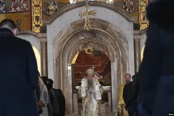 Temeljan, tajan i osporavan ugovor Crne Gore sa SPC Joanikije služi božićnu liturgiju u Sabornom hramu u Podgorici, 7. januar 2022.