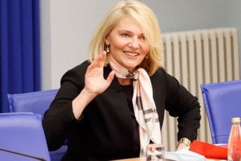 Injac: Dobila sam veći broj zahvalnica; Zirojević: Je li ovo politička trgovina?