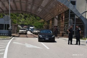 Ulazak Hrvatske u Šengen ne donosi veće promjene za državljane CG Granični prelaz Debeli brijeg