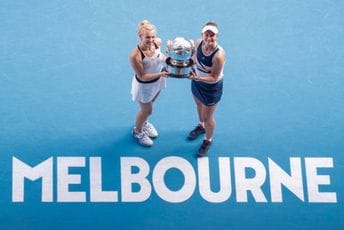 Krejčikova i Sinijakova osvojile titulu u dublu na Australijan openu Krejčikova i Sinijakova osvojile titulu u dublu na Australijan openu