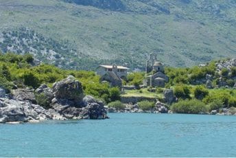 Uz blagoslov božji u nove tenzije, mržnju i podjele Uz blagoslov božji u nove tenzije, mržnju i podjele
