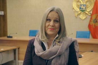 Jelušić: Političke elite žele da sačuvaju moć, a ne da rješavaju probleme Jelušić: Političke elite žele da sačuvaju moć, a ne da rješavaju probleme