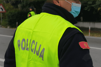 Uhapšen zbog vožnje sa 3,12 promila alkohola u krvi Uhapšen zbog vožnje sa 3,12 promila alkohola u krvi